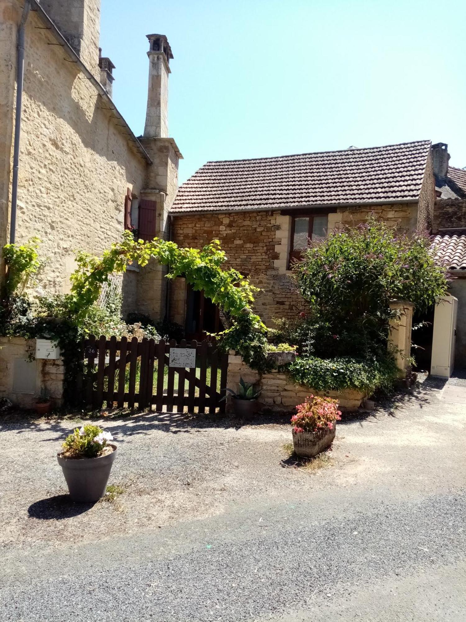 Archignac Au Tilleul מראה חיצוני תמונה